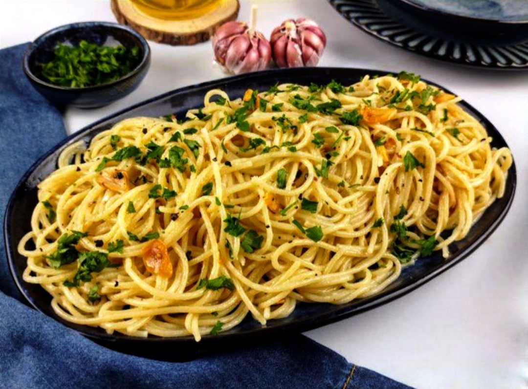 Macarrão ao alho e óleo